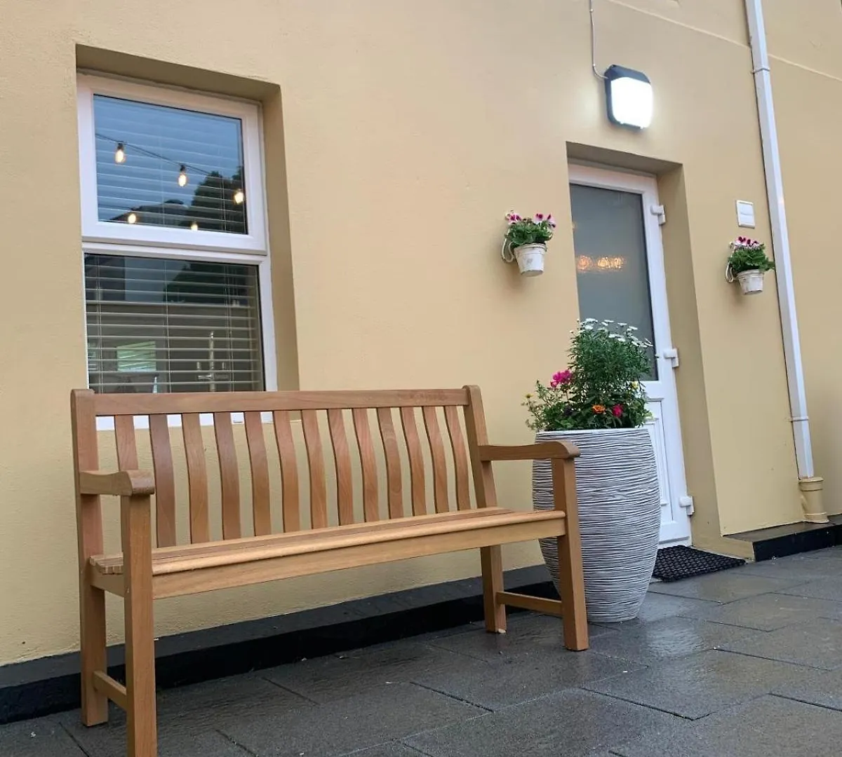3 Fair Hill House Centrally Located With Parking And Wifi Sleeps 6 キラーニー 0*,  アイルランド